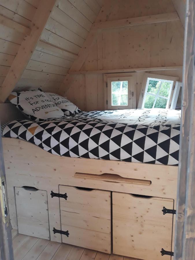 อ็องเทร 2 โกล Bed & Breakfast Saint-Martin-sur-le-Chambre ภายนอก รูปภาพ