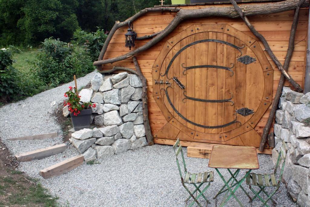 อ็องเทร 2 โกล Bed & Breakfast Saint-Martin-sur-le-Chambre ห้อง รูปภาพ