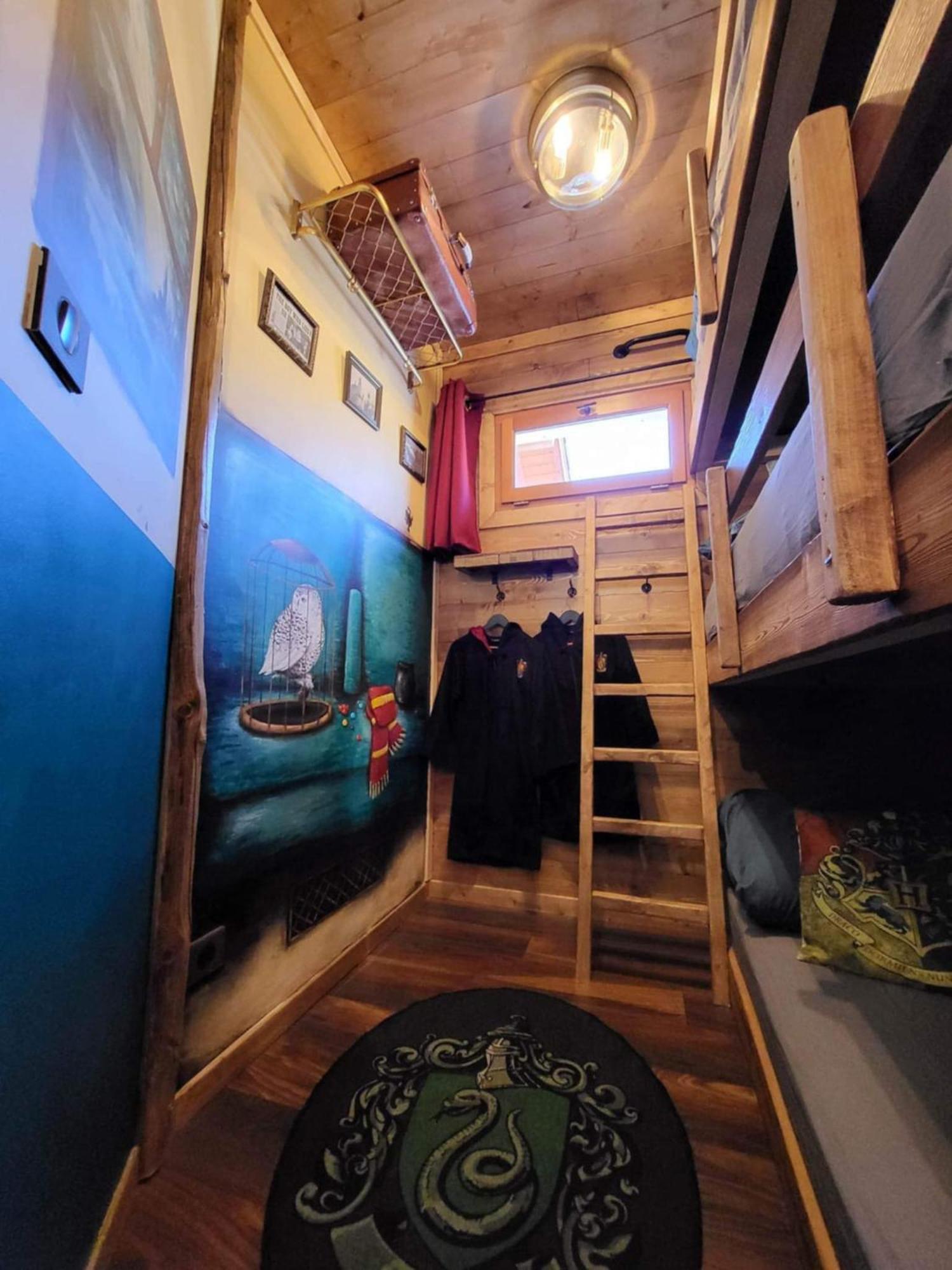 อ็องเทร 2 โกล Bed & Breakfast Saint-Martin-sur-le-Chambre ภายนอก รูปภาพ